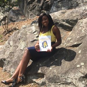 Meet your Posher, Kalaisha